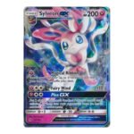 SM Guardians Rising 92/145 Sylveon GX (Half Art)